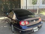 Volkswagen Passat 2006 года за 2 300 000 тг. в Шымкент – фото 3