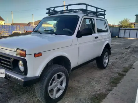 ВАЗ (Lada) Lada 2121 2017 года за 3 000 000 тг. в Атырау – фото 4