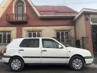 Volkswagen Golf 1993 года за 1 600 000 тг. в Шымкент