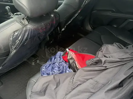Toyota Camry 2023 года за 15 000 000 тг. в Алматы – фото 16