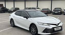 Toyota Camry 2023 годаүшін15 000 000 тг. в Алматы – фото 4
