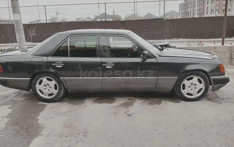 Mercedes-Benz E 230 1991 года за 1 100 000 тг. в Шымкент