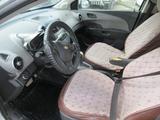 Chevrolet Aveo 2014 года за 1 946 000 тг. в Актобе – фото 5