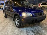 Honda CR-V 1997 года за 3 800 000 тг. в Алматы – фото 5