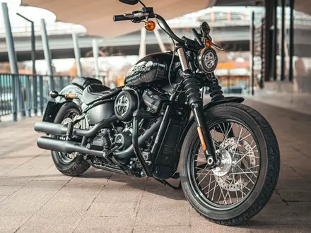 Harley-Davidson  Street Bob 2019 года за 9 600 000 тг. в Алматы – фото 19