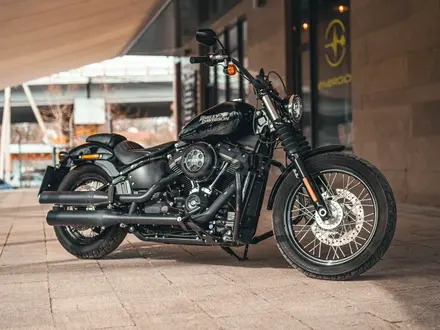 Harley-Davidson  Street Bob 2019 года за 9 600 000 тг. в Алматы – фото 25