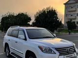 Lexus LX 570 2013 года за 25 500 000 тг. в Актау