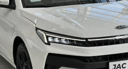 JAC J7 Plus Luxury 2025 года за 10 890 000 тг. в Шымкент