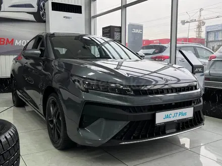 JAC J7 Plus Luxury 2025 года за 9 690 000 тг. в Шымкент – фото 2