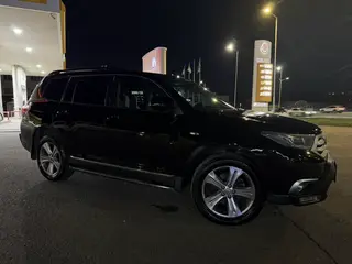 Toyota Highlander, 2013
