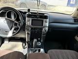 Toyota 4Runner 2013 годаfor15 452 385 тг. в Караганда – фото 5