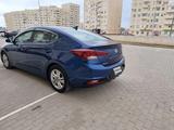 Hyundai Elantra 2018 года за 5 000 000 тг. в Актау – фото 5