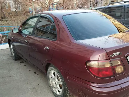 Nissan Bluebird 2000 года за 1 800 000 тг. в Астана – фото 4