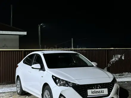 Hyundai Accent 2021 года за 7 800 000 тг. в Актобе – фото 12