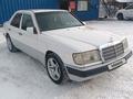 Mercedes-Benz E 200 1993 года за 1 650 000 тг. в Астана – фото 2