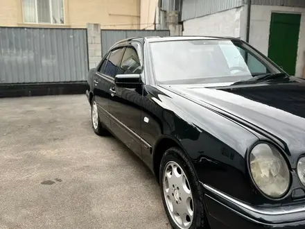 Mercedes-Benz E 280 1998 года за 3 500 000 тг. в Алматы – фото 4