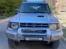 Mitsubishi Pajero, 1995