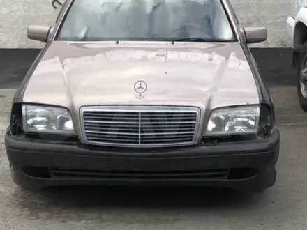 Бампер на Mercedes-Benz W202 C4.3 C-Class за 35 000 тг. в Тараз – фото 7