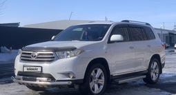 Toyota Highlander 2012 года за 14 500 000 тг. в Караганда