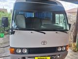 Toyota  Coaster 2006 года за 8 800 000 тг. в Атырау – фото 2