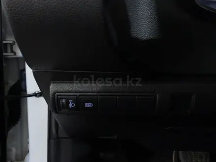 Toyota Corolla 2020 года за 5 980 000 тг. в Шымкент – фото 18