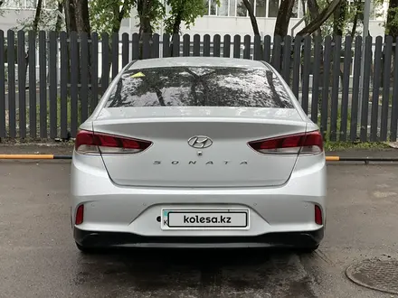 Hyundai Sonata 2018 года за 8 300 000 тг. в Шымкент – фото 7
