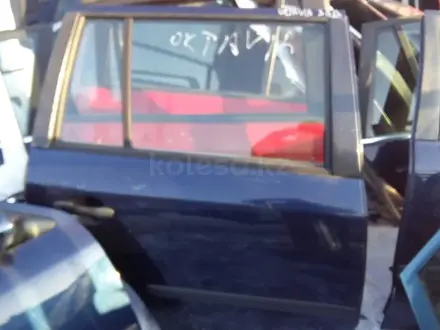 Дверь передняя задняя правая левая Skoda Octavia за 28 000 тг. в Семей – фото 4