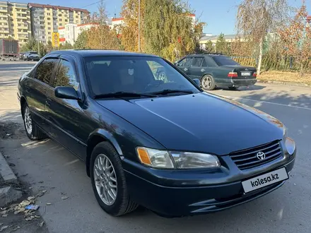 Toyota Camry 1998 года за 3 800 000 тг. в Алматы – фото 4