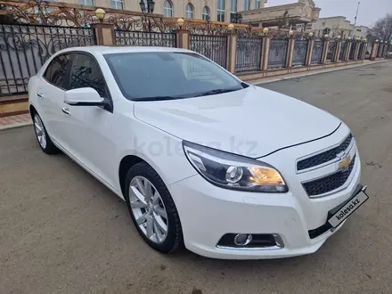 Chevrolet Malibu 2013 года за 8 600 000 тг. в Уральск – фото 4