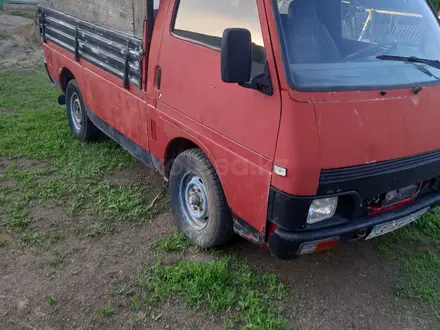 Isuzu Midi 1993 года за 680 000 тг. в Павлодар – фото 2