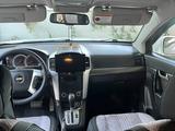 Chevrolet Captiva 2008 года за 4 000 000 тг. в Актау – фото 4