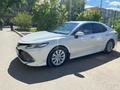 Toyota Camry 2020 года за 16 000 000 тг. в Актобе – фото 4