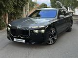 BMW 740 2023 года за 67 000 000 тг. в Алматы – фото 2