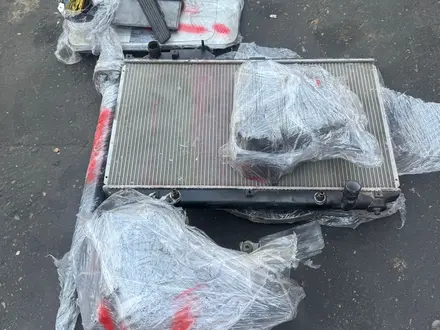4.3 3UZ-FE V8 Привозной свап двигатель мотор с навесными за 1 500 000 тг. в Караганда – фото 4