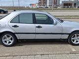 Mercedes-Benz C 180 1996 годаүшін2 200 000 тг. в Астана – фото 5