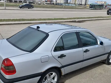 Mercedes-Benz C 180 1996 года за 2 200 000 тг. в Астана – фото 6