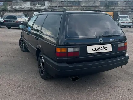 Volkswagen Passat 1993 года за 2 300 000 тг. в Кокшетау – фото 2