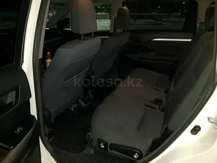 Toyota Highlander 2014 года за 12 500 000 тг. в Астана – фото 4