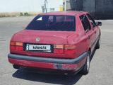 Volkswagen Vento 1992 года за 700 000 тг. в Тараз – фото 2