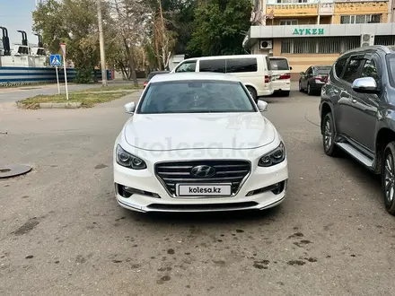 Hyundai Grandeur 2018 года за 10 000 000 тг. в Павлодар