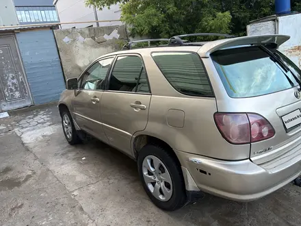Lexus RX 300 1999 года за 3 200 000 тг. в Актобе – фото 3
