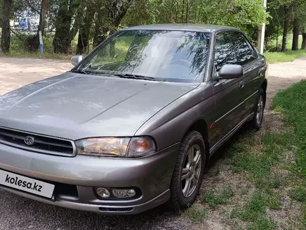 Subaru Legacy 1998 года за 1 950 000 тг. в Алматы – фото 2