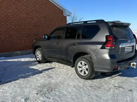 Toyota Land Cruiser Prado 2022 года за 30 500 000 тг. в Актобе – фото 5