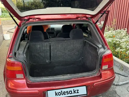 Volkswagen Golf 1998 года за 1 550 000 тг. в Караганда – фото 3