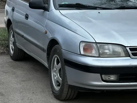 Toyota Carina E 1996 года за 1 620 000 тг. в Караганда – фото 2