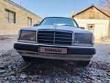 Mercedes-Benz E 260 1990 годаүшін900 000 тг. в Каратау – фото 3