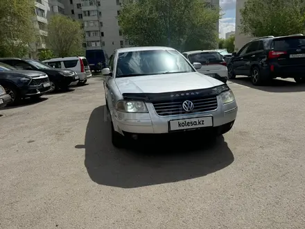Volkswagen Passat 2002 года за 2 700 000 тг. в Астана – фото 7