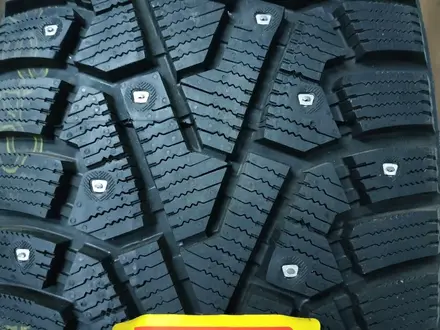 Новые зимние шины в Астане 215/65 R16 Pirelli Ice Zero за 58 000 тг. в Астана