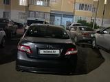 Toyota Camry 2010 года за 6 100 000 тг. в Караганда – фото 4