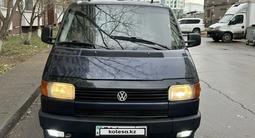 Volkswagen Transporter 1994 года за 4 500 000 тг. в Астана